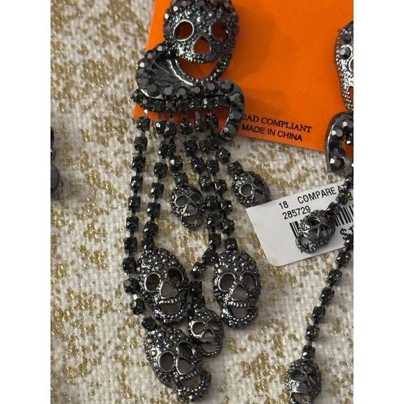 Natasha couture pave dangle black rhinestone skull collar necklace & earrings - Picture 7 of 12